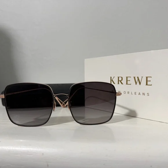 KREWE Eve Sunglasses Rose Gold/Matte Black (disco) - Picture 2 of 6